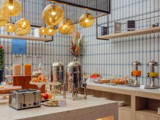 Holiday Inn Express Shanghai Hongqiao Linkong by IHG - 7