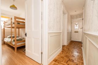 Beach Cottage Pets Welcome Sleeps 6 - 1