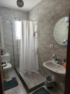 Elegant 3BR Prime Walkable Location in MV - 1
