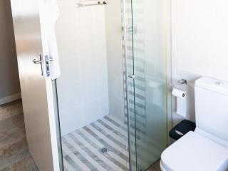 Casa Nossa - Deluxe Queen & Twin Apartment 1 - 4