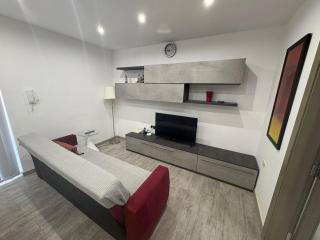 Spacious 3BR Flat near Aquarium & Beach by Homely - 6