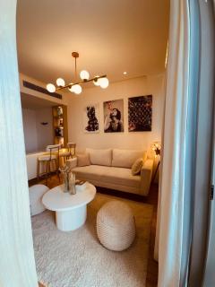 The Quite Corner Luxury - 5