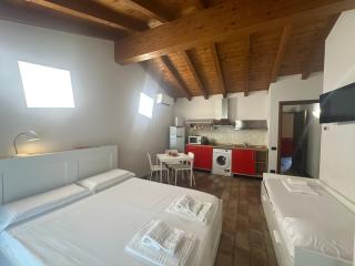 Bergamo Easy Airport - private parking - 2