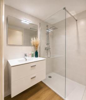 T2 lumineux - Jardin privé - Golf et plage a pied - 1