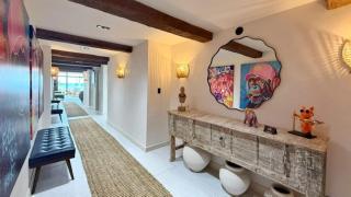 Casa Pop Art Penthouse Beach Front in Juan Dolió - 4