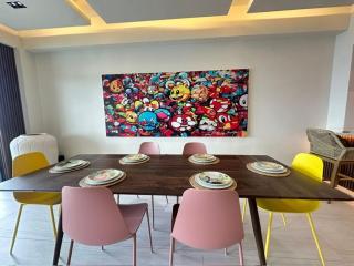 Casa Pop Art Penthouse Beach Front in Juan Dolió - 2