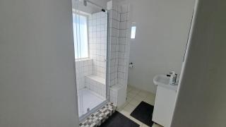 Blue Beach Cottage Self Catering - 8