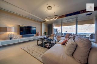 Picturesque 2BR duplex home Private Pool & Views - 0