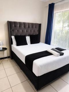 The Cozy Stay 2-bedroom Apartment - 5