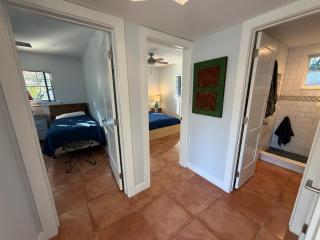 Dorsey Gardens Guest House - 8