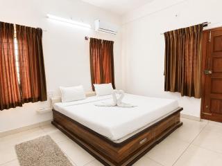SS LUXURY Comforts-Two bedroom - 4
