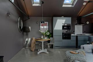 The Beam Nr Wells - Private Hot Tub - Free WiFi & Parking - Peaceful Locatioon - 4