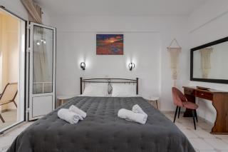C'est La Vie Budget Rooms - 1 Min Walk to the Beach - Laganas - 6
