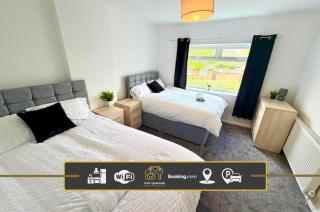 Three Bedroom House By Cozy Quarters Property Management Contractors Accommodation Billingham - 0