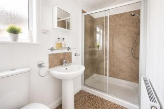 Beautiful Coastal Lodge 2 Bedrooms Sleeps 4 - 1