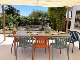 Valparaiso House with private pool 2-family fit - 9