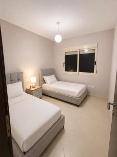 Azure Coast Seaside Apartment Blue - 5