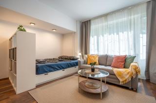 Urban Nest Comfy Studio - 2