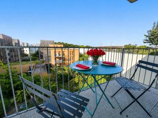 Studio, balcon, parking, commerces & transports - 1