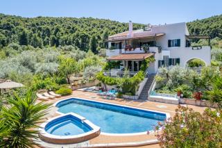 Nature Grand Estate - Spacious Villa with Pool - 4