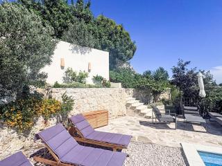 Holiday Home Wunderschöne Steinvilla mit tollem Ausblick by Interhome - 8