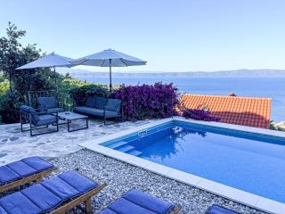 Holiday Home Wunderschöne Steinvilla mit tollem Ausblick by Interhome - 3
