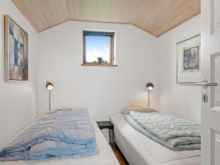 Holiday Home Legolas - 50m from the sea by Interhome - 4