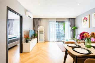 Bright Modern Phuket Home Title Legendary Bangtao - 4