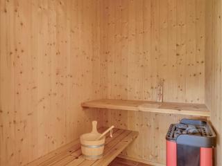 Holiday Home Kiran - 200m from the sea by Interhome - 4