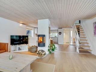 Holiday Home Reiko - 1-5km from the sea by Interhome - 6