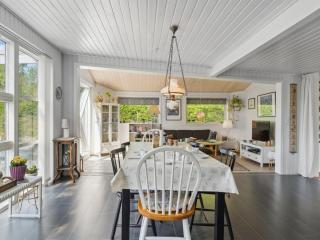 Holiday Home Guthrik - 900m from the sea by Interhome - 5
