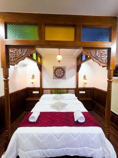 Navora Houseboats - 1