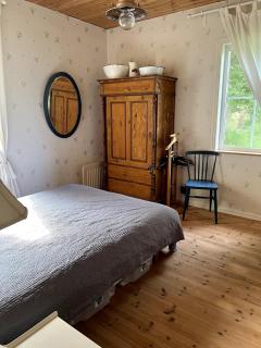 Swedish cabin in Nature, Near 3 lakes - With new Kitchen and Bathroom - 1