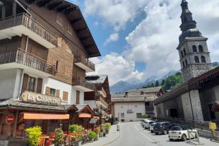 In the heart of La Clusaz everything on foot - 1