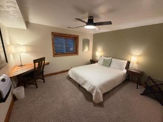 Ski Lodge-Style Basecamp | Snowbird, Alta Nearby - Sandy - 1