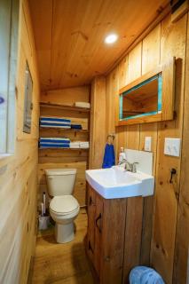 Cabin Getaway - Hot Tub, Scenic Views, Hiking - 6
