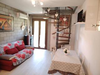 La Casa di Patty Duplex a 5 minuti da Aosta con parcheggio privato - 8