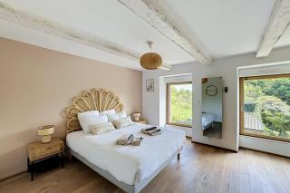 Maisons de Familles Quiet family-friendly vacation rental with a spa - 5