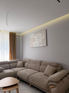 Relax Point Apartment Near Airport - 7