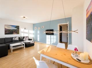 Urlaubsmagie - Ferienwohnung Himmelblau - Balkon, Gemeinschaftsgarten, Sauna und saisonaler Pool - 0