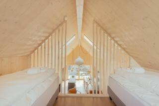 The Lakehouse - 8