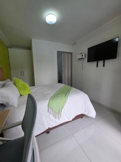 Sbukosezwe guest house - 9