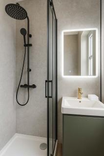 Central Studio Apartment for 2 - 2