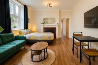 Central Studio Apartment for 2 - Cardiff - 4