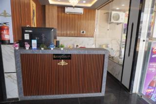 Hotel Shri Girdhari Palace and Restaurant - 8