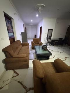 Home stays near railway station and airport - 2