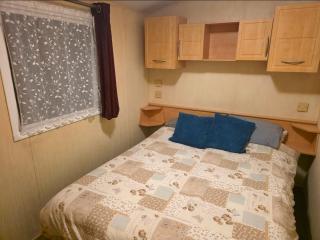 Caravan 5 - Blackmoor Farm Near Tenby - 6