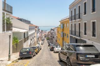 GuestReady - Bold apartment near Jardim da Estrela - 1