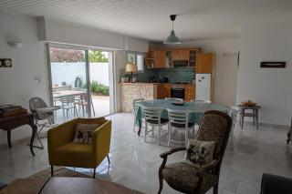 House ideal for families 10 min from the beaches - 8