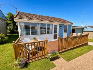 Beach Cottage 6 - Bright & Modern By the Sea - 1